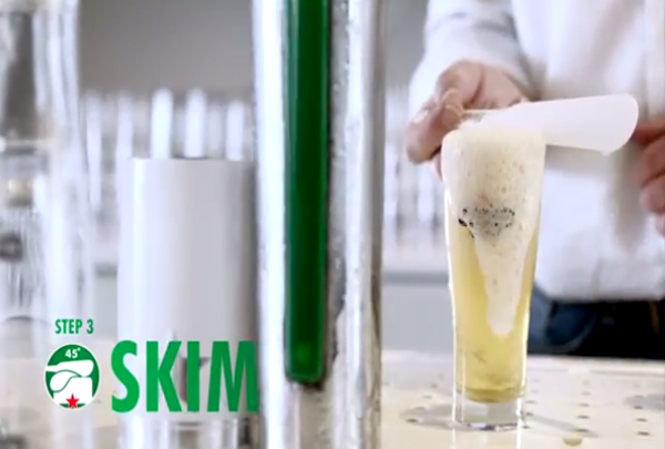 Heineken - Cinco passos para tirar o chopp perfeito