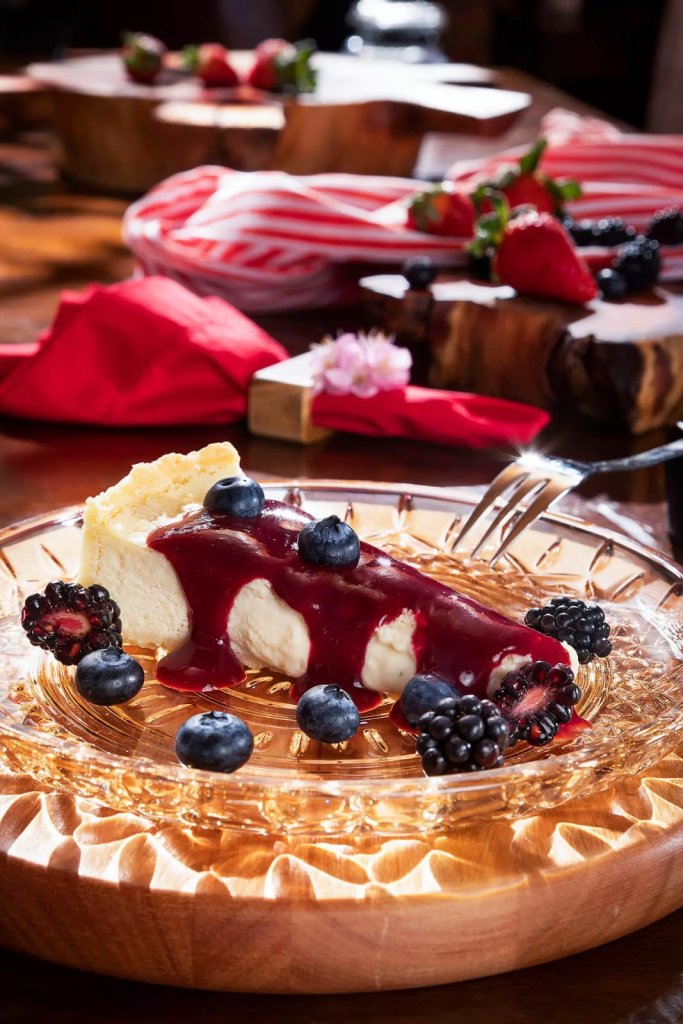 Receitas Especiais Ano Novo Cheesecake de Frutas Vermelhas 683x1024 - Receitas Especiais Ano Novo