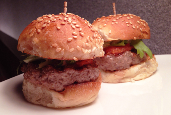 Bar Numero Mini Beef burger foto Cuecas na Cozinha home - Bar Numero