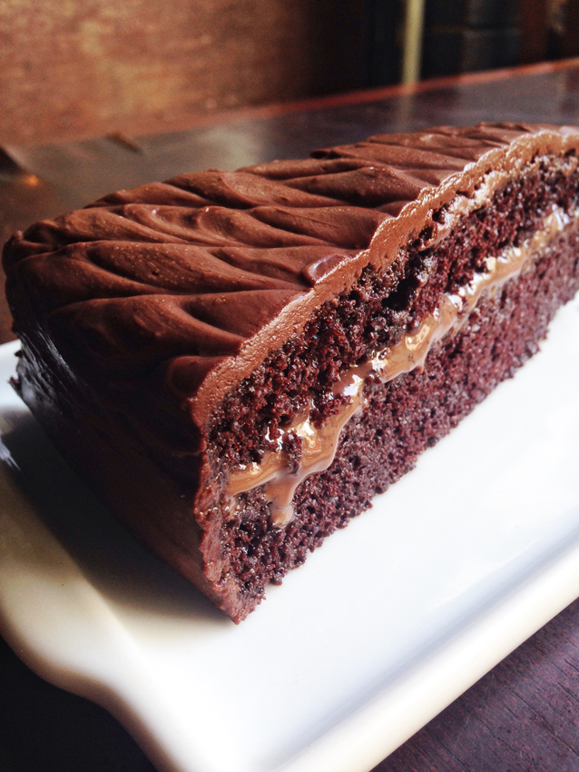 Holy Burger Bolo de Chocolate - Holy Burger