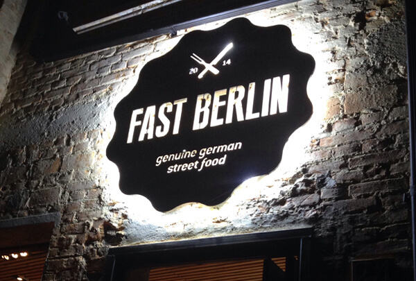 Fast Berlin Home foto Cuecas na Cozinha - Fast Berlin - restaurante com comida de rua alemã