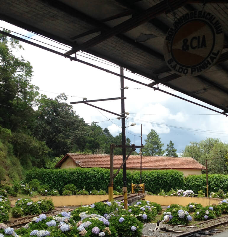 Estação de trem Eugênio Lefréve Santo Antonio do Pinhal foto Cuecas na Cozinha - Bolinho de bacalhau de Santo Antonio do Pinhal