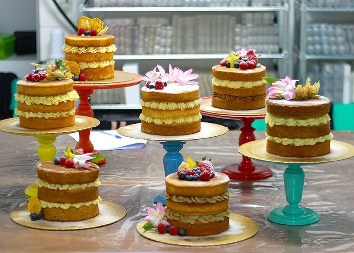 Como fazer um bolo perfeito _Naked Cake