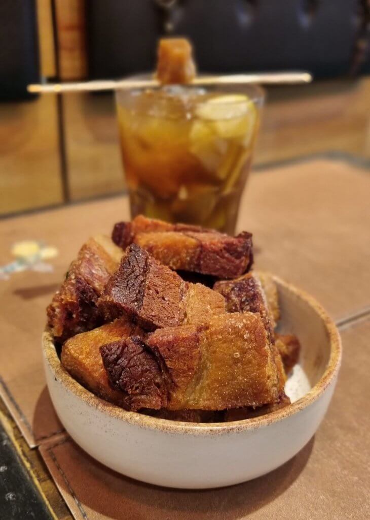 Turismo Gastronomico na Lapa Hilda Botequim Torresmo e Caipirinha 730x1024 - Turismo Gastronômico na Lapa