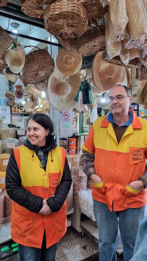 Turismo Gastronomico na Lapa Mercado da Lapa Geraldo e Regina Gaeta 576x1024 - Turismo Gastronômico na Lapa