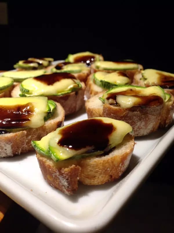 Receitas de Entradas e Petiscos Crostini Especial - Receitas de Entradas e Petiscos