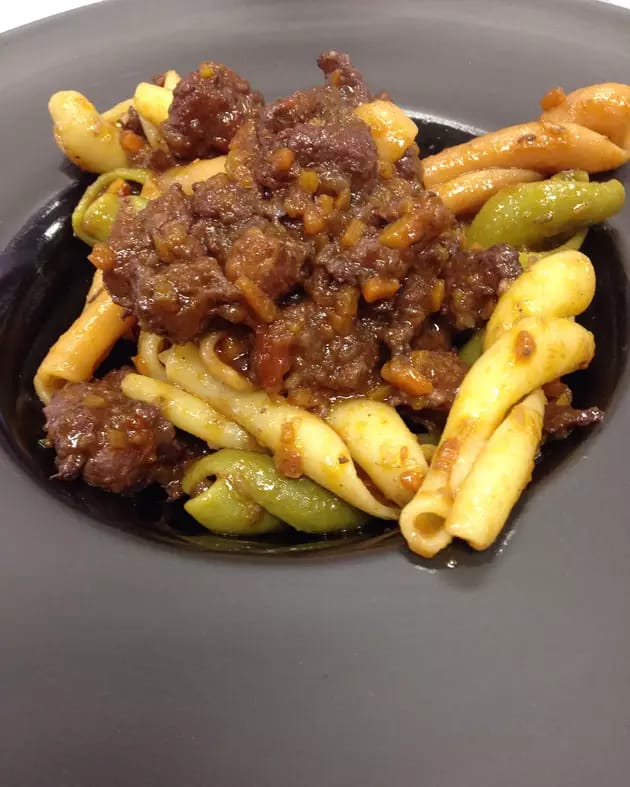 Receitas de Massas fáceis de fazer Massa com ragu - Receitas de Massas fáceis de fazer