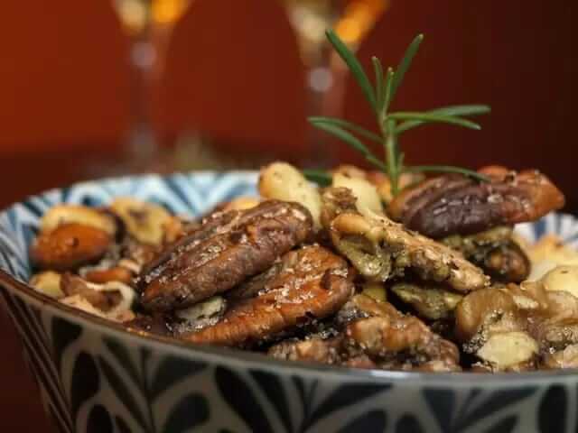 Mix de Castanhas Temperadas - Receitas Especiais de Natal