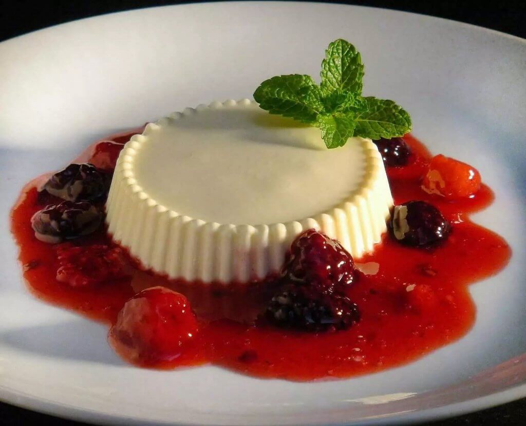 Panna Cotta 1024x829 - Receitas Doces e Sobremesas