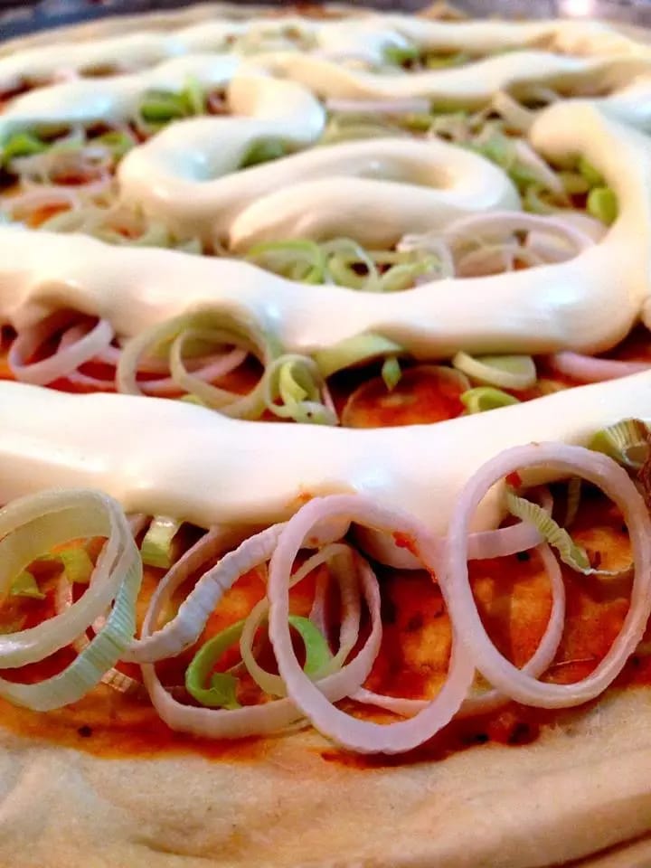 Pizza Alho Poro - Receitas de Pão e Pizza